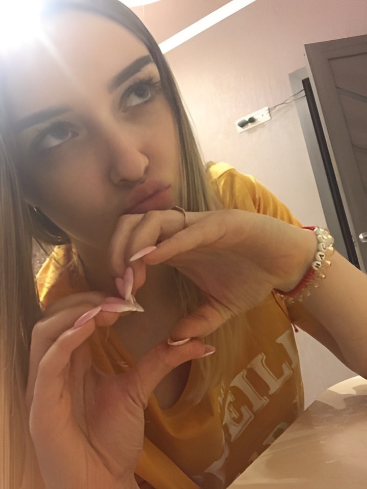 Анечка привлекальеная девушка из Касимова цена от 4000 руб