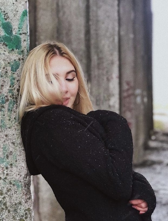 Арина привлекальеная девушка из Касимова цена от 9000 руб