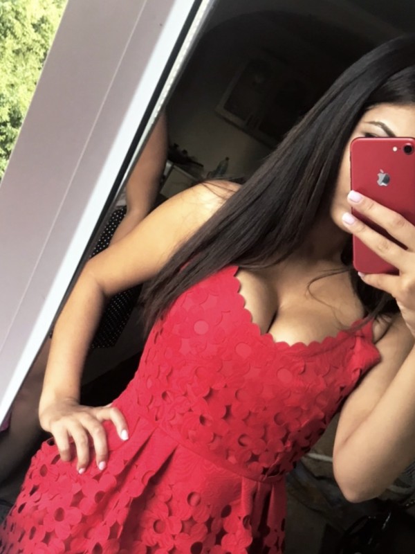 Елена привлекательная девушка из Касимова цена от 3000 руб